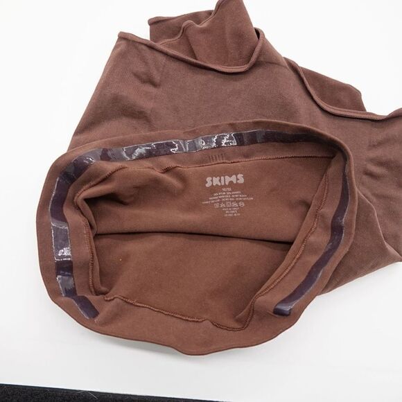 SKIMS Seamless Sculpt High-Waisted Thong Cocoa Size 4X/5X SH-HWT-011 - Picture 4 of 4